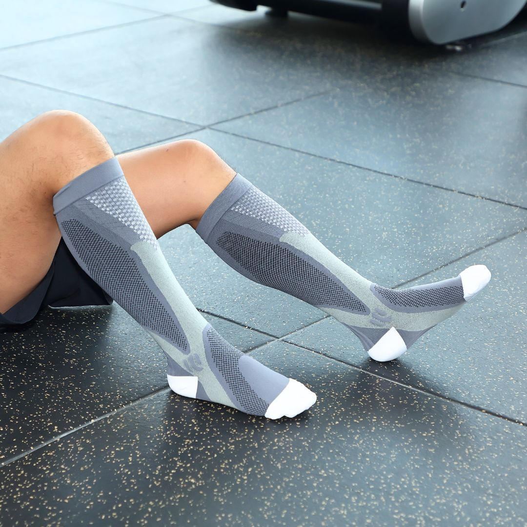 3 Pairs - UltraComfort Compression Socks